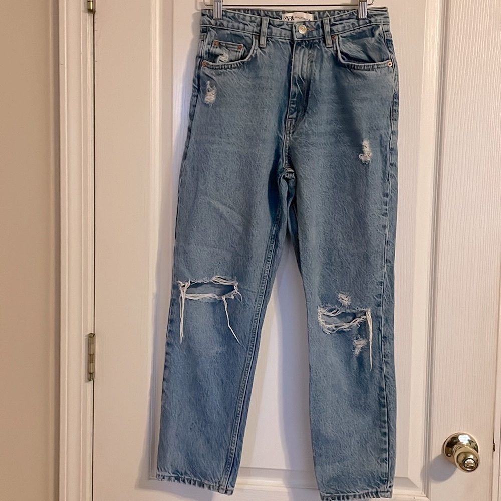 Zara Distressed Light‎ Wash Mom Jeans 6 Denim Basic Casual Comfort Relaxed